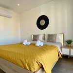 Rocha Do Sul 2 By Coral * פורטימאו